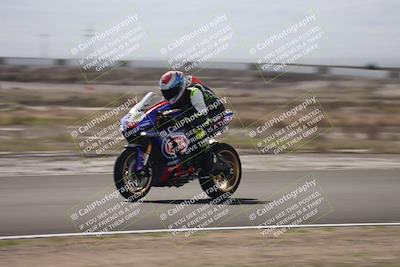 media/Feb-15-2025-TrackDaz (Sat) [[1e057f4b71]]/Group B/Front Straight/